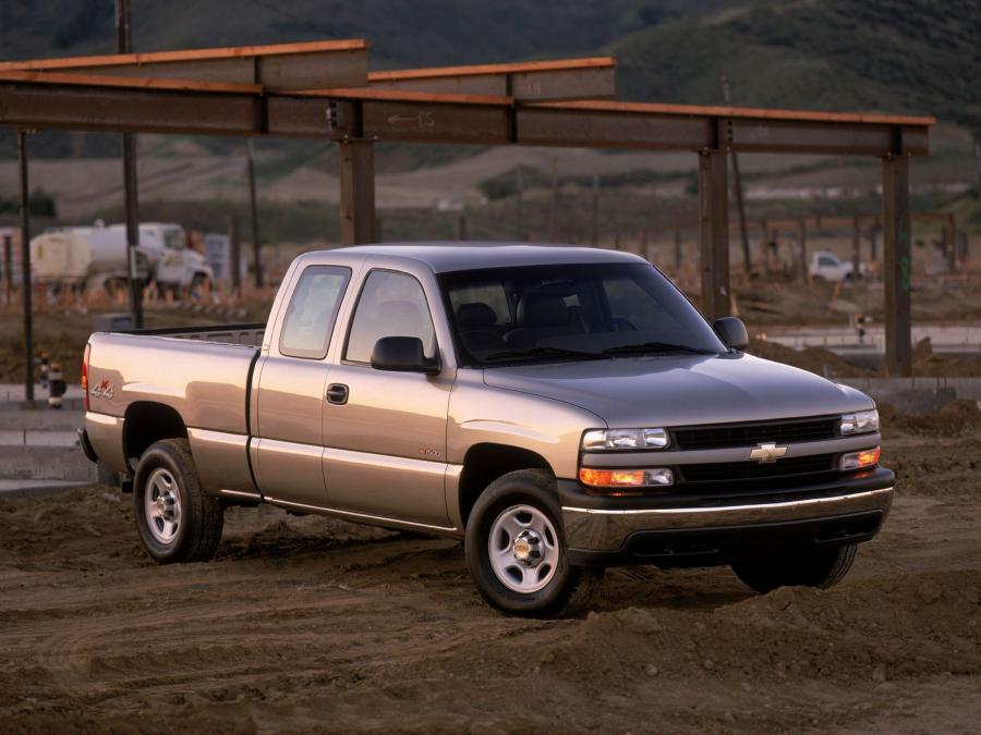  Chevrolet Silverado Extended Cab 1999 года  (фото 13 из 16)